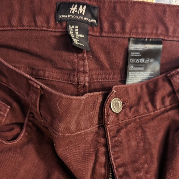 H&M Burgundy Chinos - Picture 6 of 6